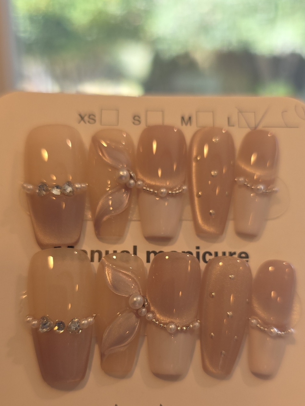 Neutral Pearl Accent Press-On Nails - Size Large